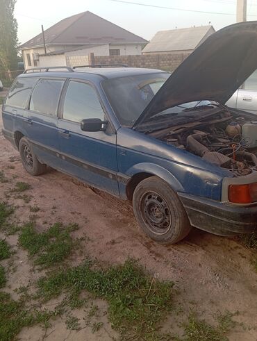 Volkswagen: Volkswagen Passat Variant: 1989 г., 1.8 л, Механика, Бензин, Универсал