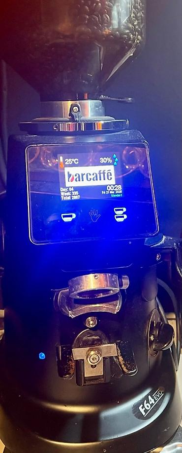 Aparati za kafu: Aparat za kafu .Na prodaju profesionalni vrlo kvalitetni kafemat CBC — 7