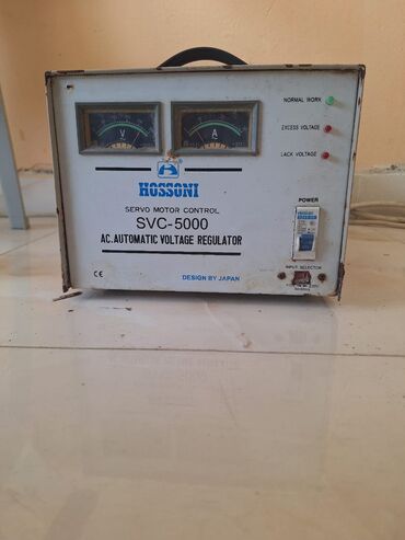 Лампочки: HOSSONI SVC-5000 modeli servo motor idarəetməli avtomatik gərginlik
