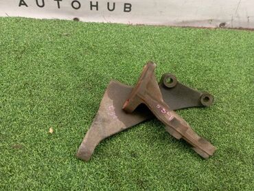 Сцепление: Кронштейн Toyota Hilux Surf ( 4 Runner ) RZN185 3RZ 2 1999 (б/у)