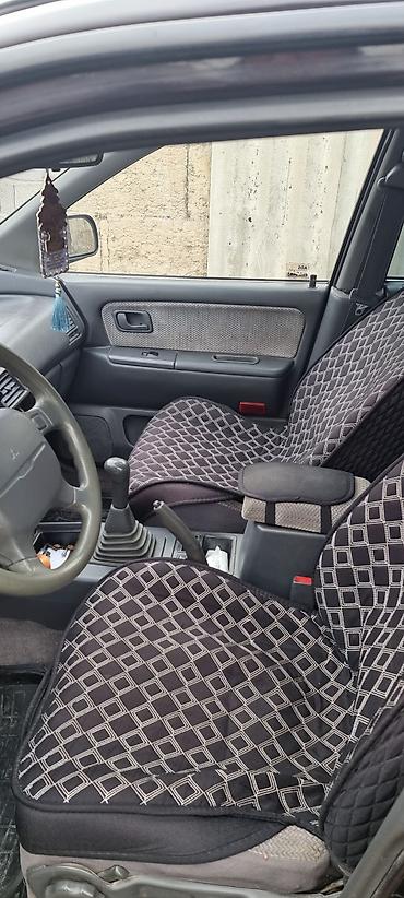 Mitsubishi: Mitsubishi Space Wagon: 1994 г., 2.2 л, Механика, Бензин, Универсал — 7