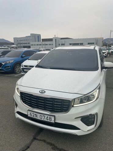 Kia: Kia Carnival: 2019 г., 2.2 л, Автомат, Дизель, Минивэн