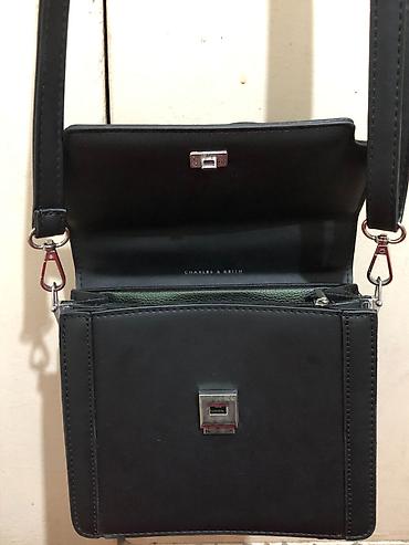 charles keith: Çiyin çantası, Charles & Keith, Yeni — 2