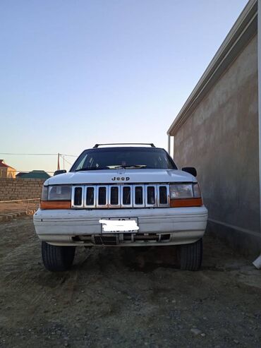 maşınla barter: Jeep Cherokee: 2.4 l | 1994 il | 5000 km Universal