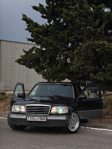 mercedec: Mercedes-Benz W124: 2 l | 1994 il Sedan — 1