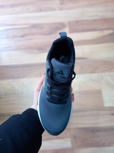 Women's Sneakers and athletic shoes: 41 — 8