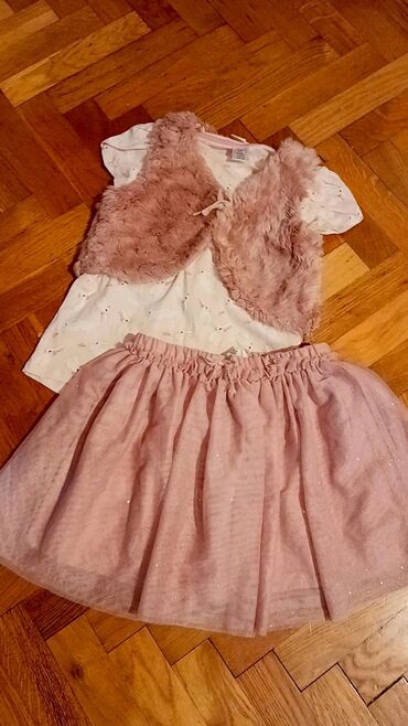 svecano odelo za bebe: Set: T-shirt, Skirt, Vest, 104-110