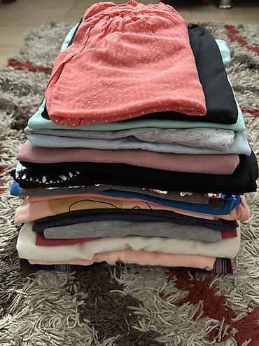 tigraste helanke: Zenske majice kratkih rukava, 4 kosulje, 1 bluza i 2 majice dugih — 1