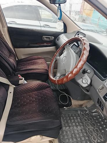 tir: Toyota Gaia: 2001 г., Минивэн — 3