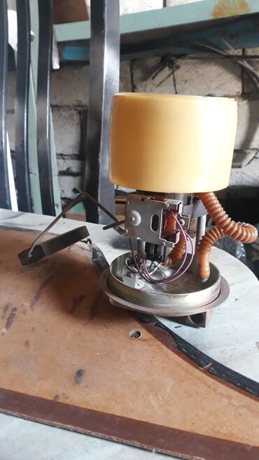 Digər avtomobil ehtiyat hissələri: Chery amulet 2008 sökulub satilir her ne isdesez varimdi.nasosnudadir — 8