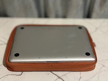 Ноутбуки Apple (MacBook): Apple MacBook Pro 13" Характеристики: - Процессор: 2.5 ГГц Intel Core — 11