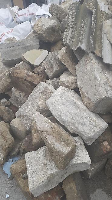 islenmis kubik: Məhsul: Tikinti qırıntıları və iri daş parçaları Təsvir: - Müxtəlif — 1