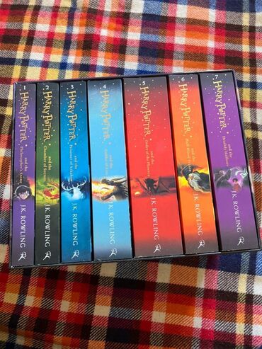 комплектующие для откатных ворот: Гарри Поттер на Английском языке 
Оригинал 
Цена за комплект 6600