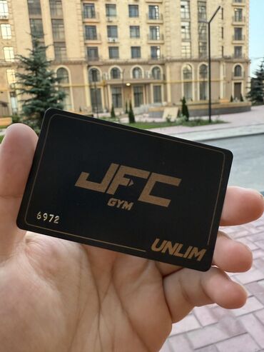 Другое для спорта и отдыха: Продаю абонемент в фитнес клуб JFC на 1 год ровно. До конца мая 2026