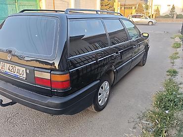 осень весна: Volkswagen Passat Variant: 1992 г., Универсал — 2