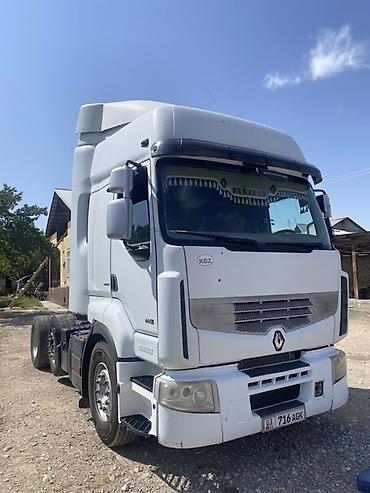 коробка на камаз: Тягач, Renault, Без прицепа — 2