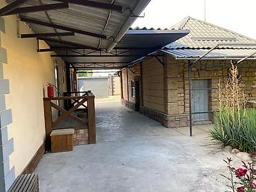 Продажа коттеджей и домов: Продается резиденция в районе «Ново-Покровка». 📕 18 соток участок по — 10