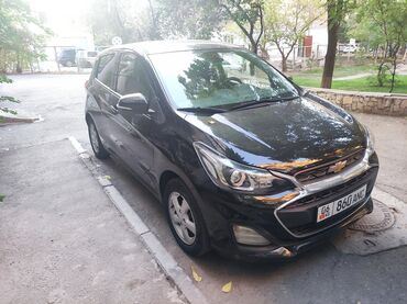 авто в залог: Chevrolet Spark: 2018 г., 1 л, Вариатор, Бензин, Хэтчбэк