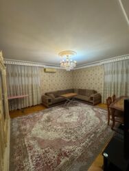 Uzunmüddətli kirayə mənzillər: Gəncə şəhərində Tam Merkez Yeni temirli Bütün eşyalari ile 2 otaqli — 4