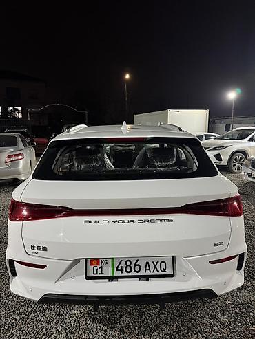 BYD: BYD E2: 2025 г., 1.5 л, Автомат, Электромобиль, Хэтчбэк — 5