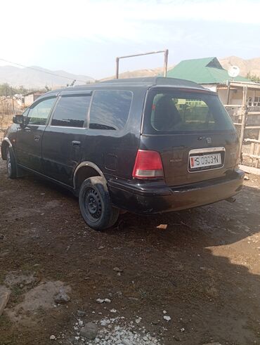 адисей 1996: Honda Odyssey: 1998 г., 2.3 л, Автомат, Газ, Вэн/Минивэн