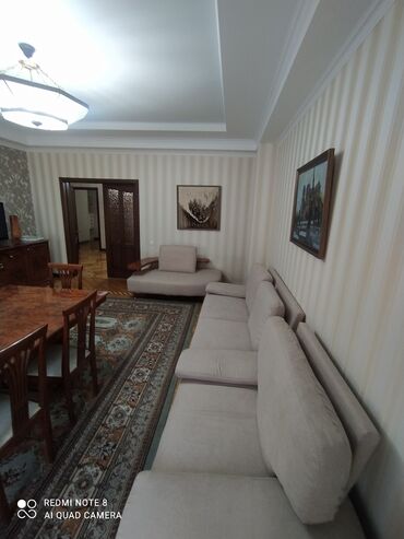 орозбекова московская: 6 комнат и более, Без подселения, С мебелью полностью