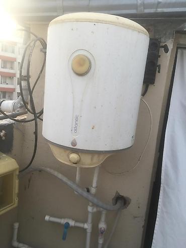 Mənzillər: 20 yanvar metrosunun yani, eşya yoxdu, soyducu var, iki ədəd qalın — 10