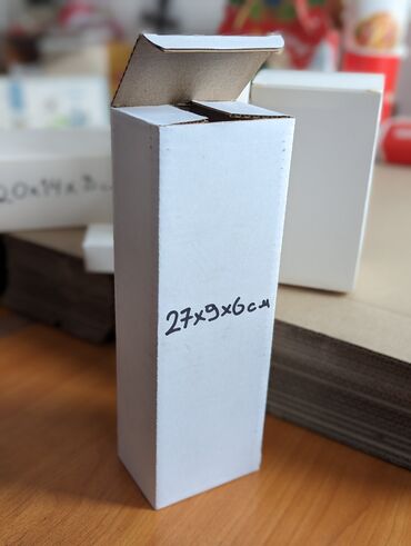 готовый бизнес фото: 3х слойная гофро коробка в наличии размер= 27х9х6см так же большой