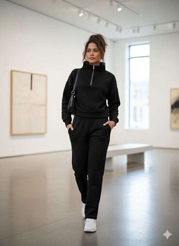 Kompleti: S.m.L.xL. 
Termo pamuk
Cena 3300 din — 10