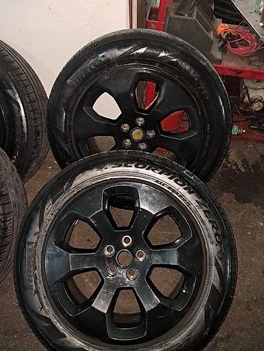 kohnə masin: Bir kamplekt arginal LANDROVER disklər. Təkərlə birgə satılır — 4