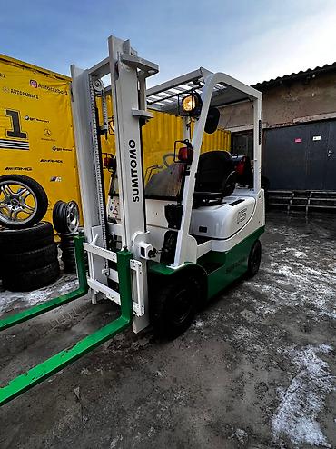 Погрузчики: Погрузчик, 2009 г. — 12