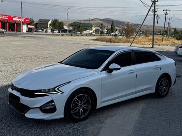 срочно в связи с переездом: Kia K5: 2020 г., 2 л, Типтроник, Газ, Седан