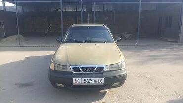 шины для нексия: Daewoo Nexia седан, золотистый цвет кузова. Кузов и экстерьер: -