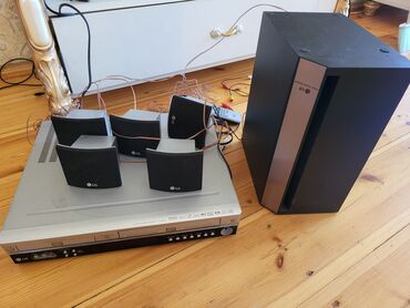 bluetooth mikrofon: LG ev kinoteatrı komplekti - Marka: LG - Komponentlər: 5 ədəd kompakt