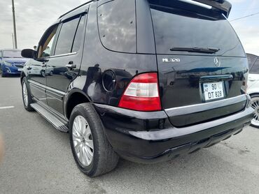 Mercedes-Benz: Mercedes-Benz ML-Class (W163) SUV - Kuzov: qara rəng, 5 qapı — 6