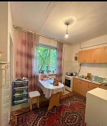 2 room flat: 2 комнаты, 6 мкр Риэлтор, Студентам, от 3 месяцев — 1