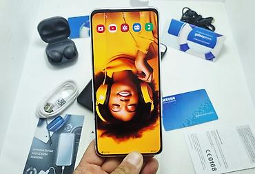 Samsung: Samsung Galaxy A80, Б/у, 256 ГБ, цвет - Белый, 1 SIM, 2 SIM, eSIM — 20