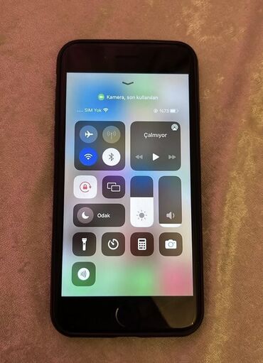 Apple iPhone: IPhone 7, 32 ГБ, Черный, Битый, Отпечаток пальца, Face ID