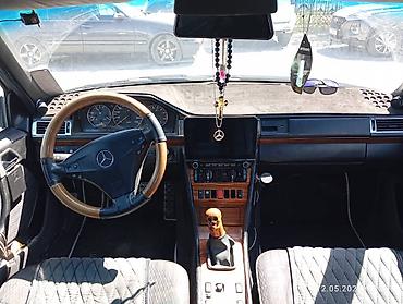 mazda premacy 2004: Mercedes-Benz W124: 1991 г., 2.3 л, Механика, Бензин, Седан — 10