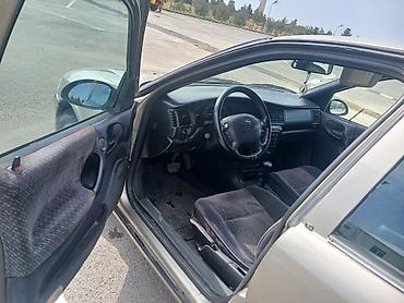 cruze radiator: Opel Vectra sedan kuzovlu minik avtomobil. Rəngi qızılı-bej — 6