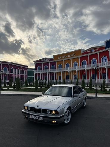 авто магазин бишкек: BMW 5 series: 1991 г., 2.5 л, Кол менен иштөөчү, Бензин, Седан — 1