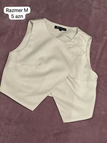 Pencəklər: Qadın geyimləri – müxtəlif modellər - Qara qısa bleizer: klassik — 43