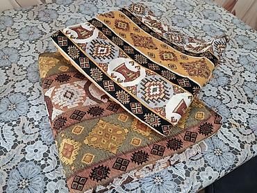 2 el perde alanlar: Kilim naxışlı dekorativ süfrə dəsti Caffee Və restorantlar üçün 2 ədəd — 3