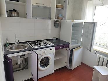 Продажа квартир: 1 комната, 32 м², 104 серия, 5 этаж, Косметический ремонт at lalafo.kg — 4 Продажа квартир: 1 комната, 32 м², 104 серия, 5 этаж, Косметический ремонт — 4