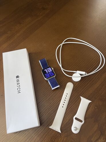 Смарт-часы: Продаю Apple Watch SE 2 44mm starlight состояние 10/10 практические