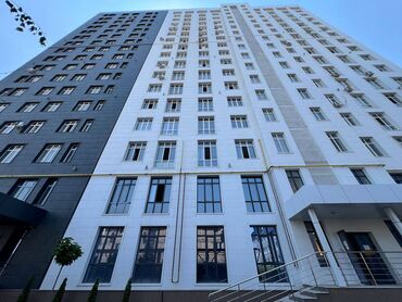 продается 3 комнатная квартира политех: 3 бөлмө, 99 кв. м, Элитка, 9 кабат, ПСО (өзү оңдоп түзөтүп бүтүү үчүн)