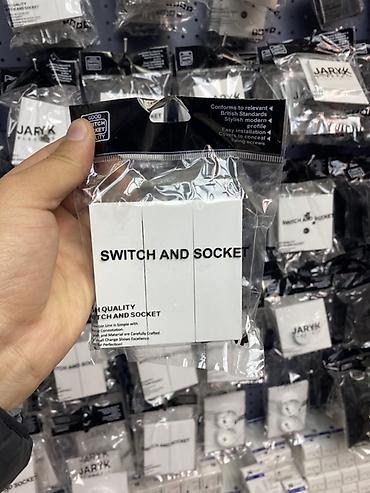 выключатель света: Настенный электрический выключатель (серия Switch and Socket) - Тип — 1