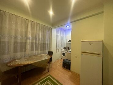 Uzunmüddətli kirayə mənzillər: Kirayə 2 otaq . Zərifə göz klinikası ilə üz üzə yeni tikili bina — 9