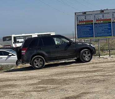 Suzuki: Suzuki Grand Vitara (SUV) masin yaxsi vazyatdadi barter olar — 2