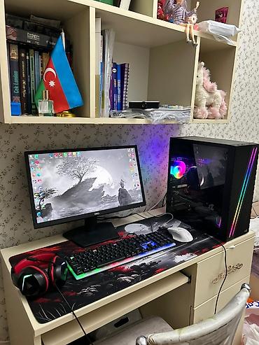 Masaüstü kompüterlər və iş stansiyaları: Gaming stolüstü kompüter komplekti Tərkibi: - Sistem bloku: şüşə — 7